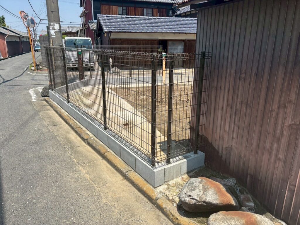 フェンス設置